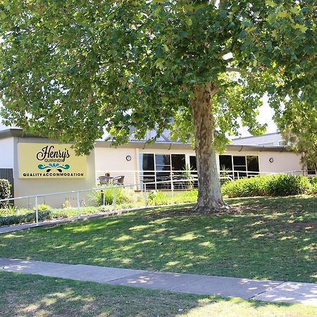 Henry'S Quirindi Hotel Екстериор снимка