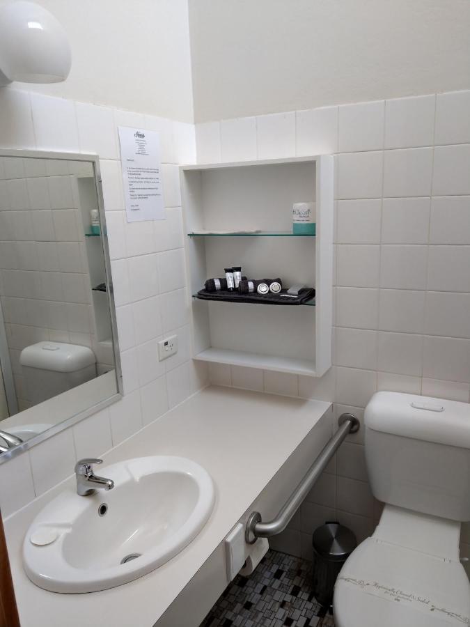 Henry'S Quirindi Hotel Екстериор снимка