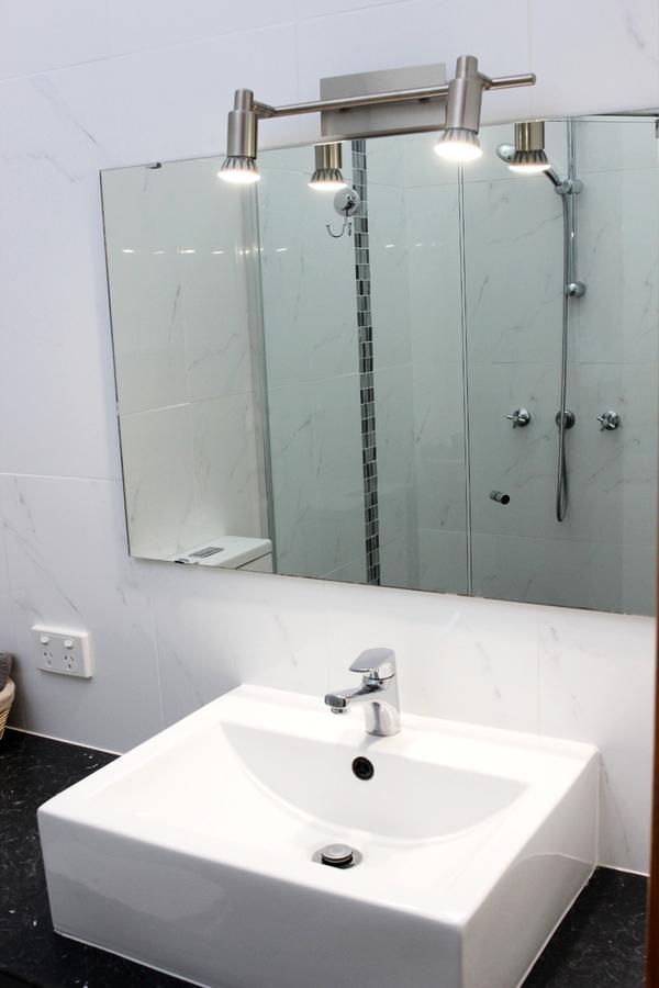 Henry'S Quirindi Hotel Екстериор снимка