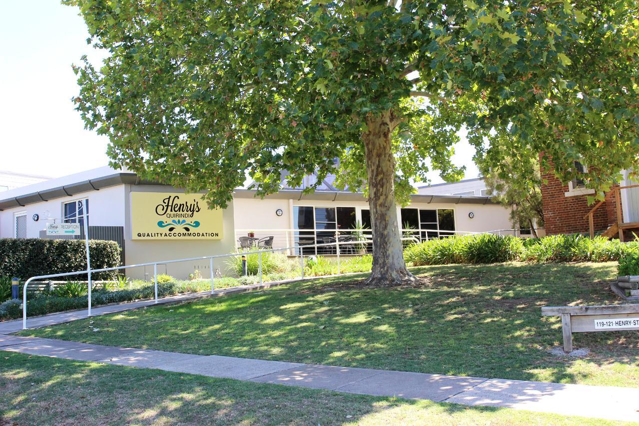 Henry'S Quirindi Hotel Екстериор снимка